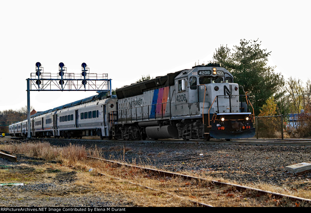 NJT 4206 on train 47